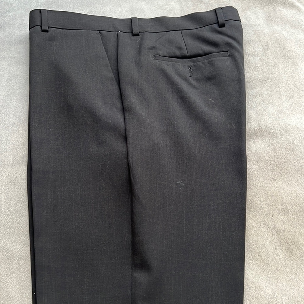Perry Ellis Portfolio| Size 34W x 32L | 100% Polyester | Dress pants| Never Worn